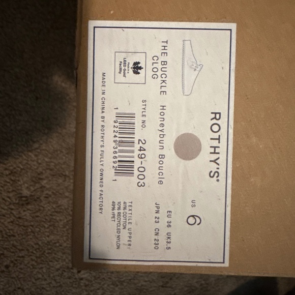 Rothy’s - Picture 2 of 3